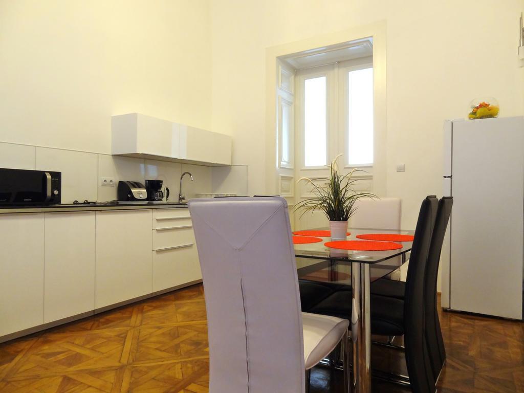 Erzsebet Boulevard Apartment Βουδαπέστη Εξωτερικό φωτογραφία