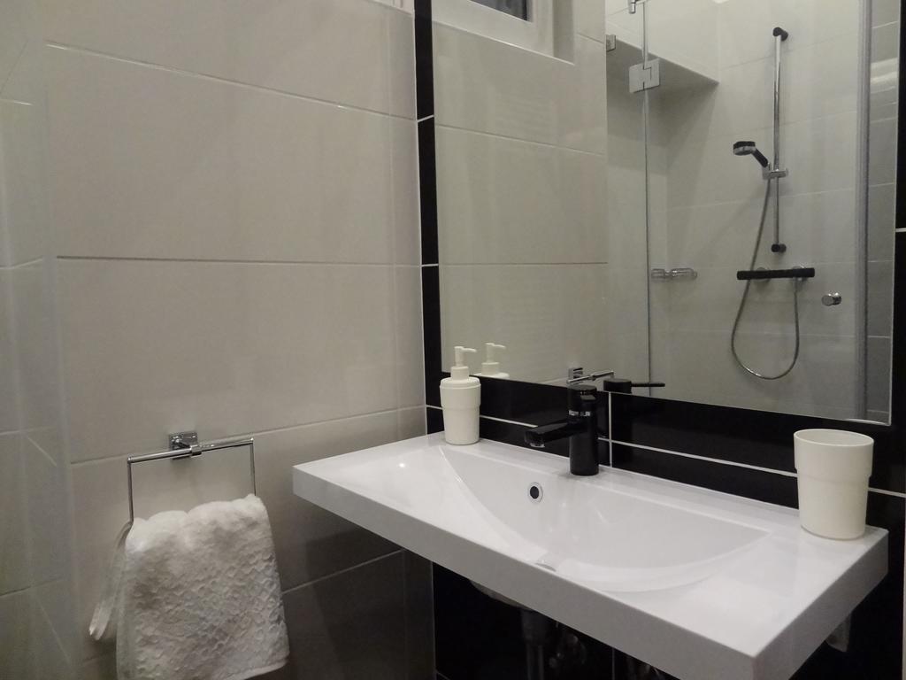 Erzsebet Boulevard Apartment Βουδαπέστη Δωμάτιο φωτογραφία